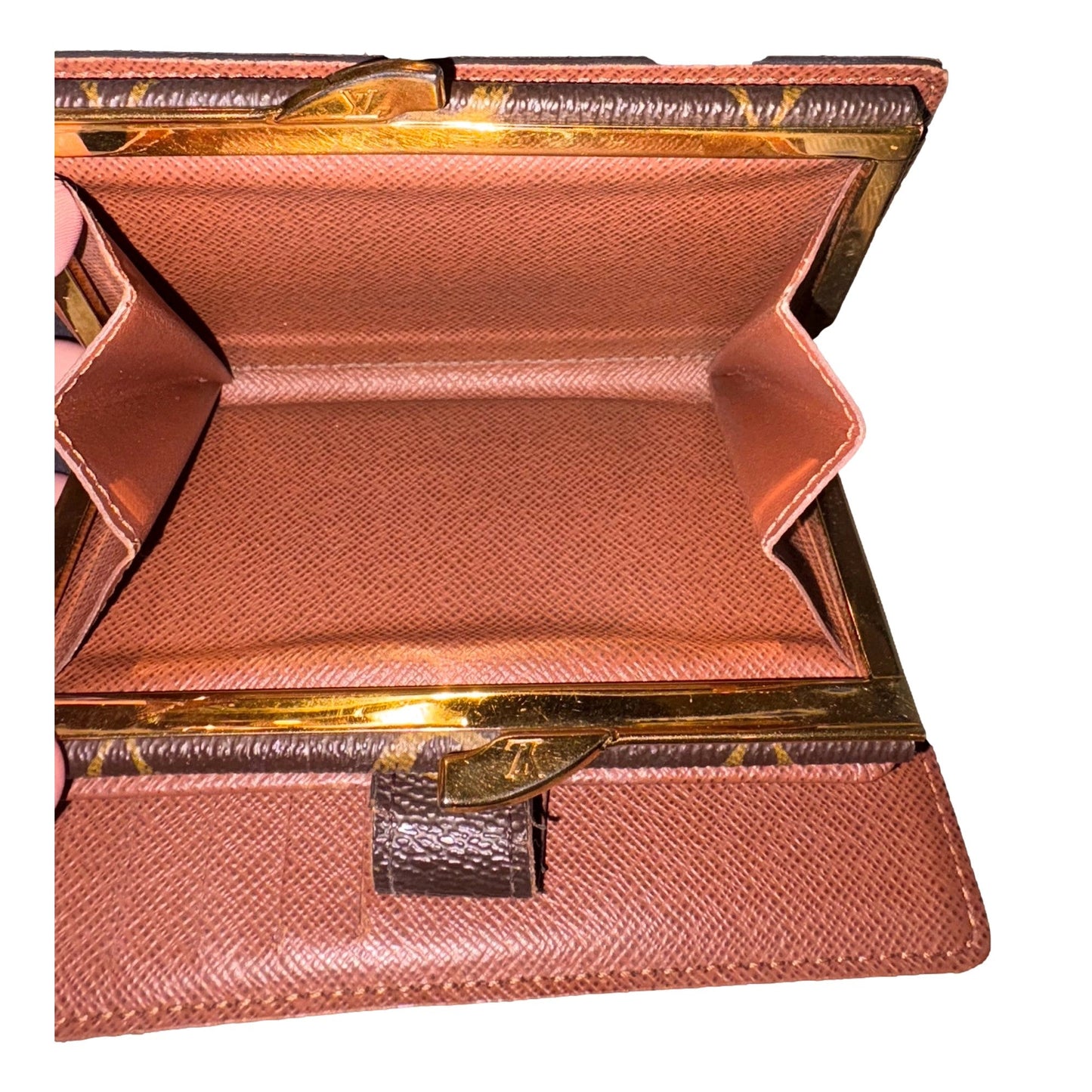 Louis Vuitton Vintage 1998 Classic Monogram French Purse Kisslock Wallet