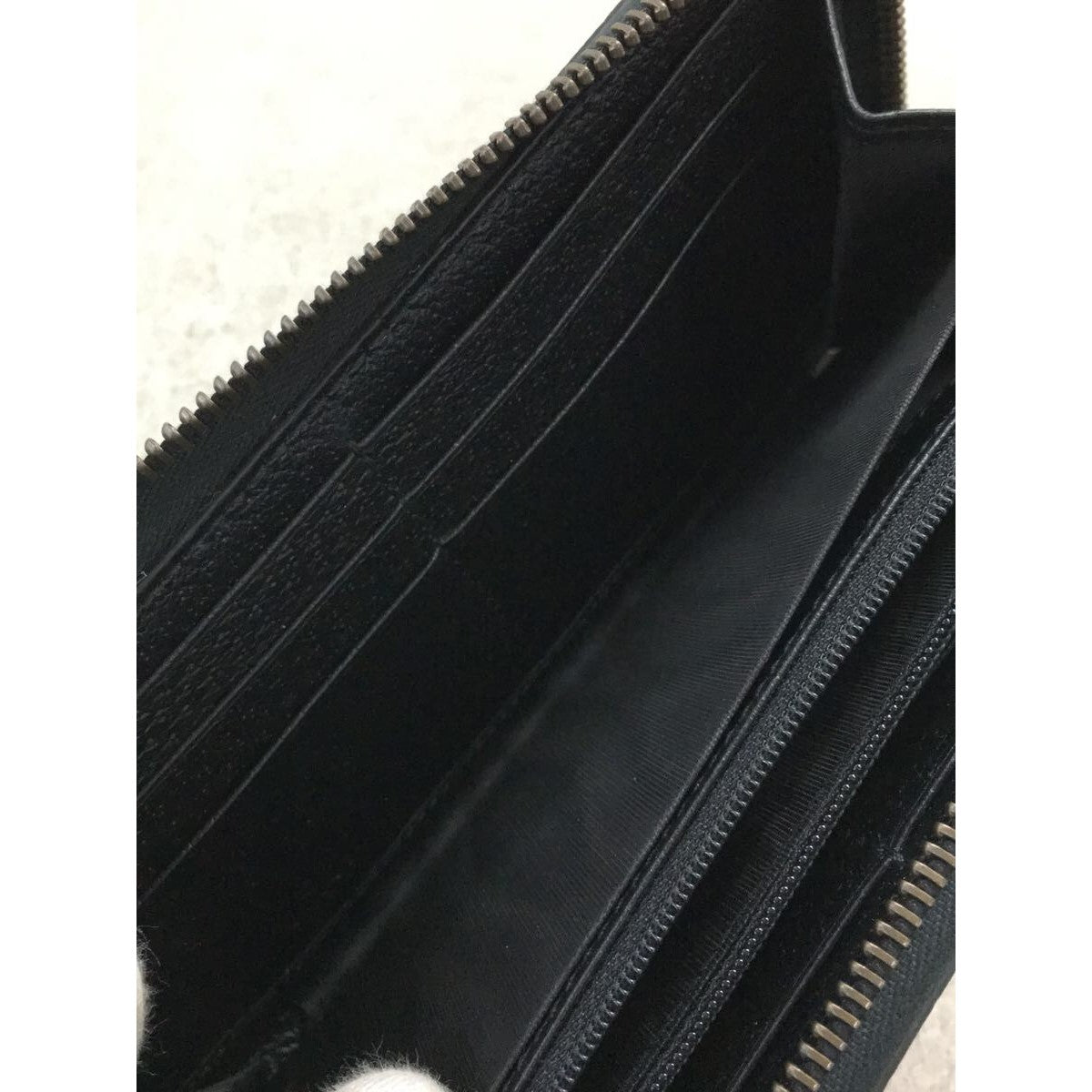 Gucci Bee Star Black Leather Continental Zip Around Wallet 495062