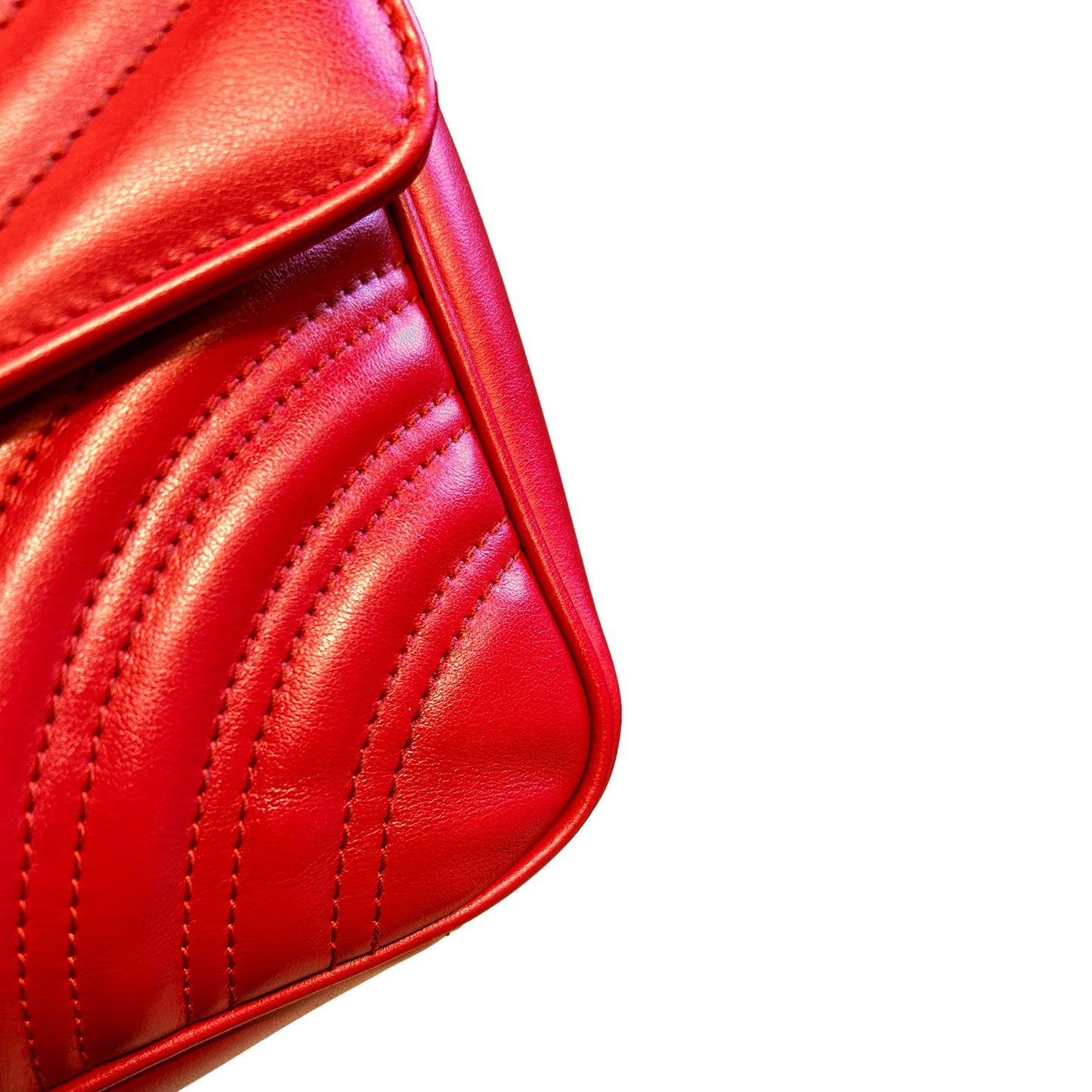 Gucci GG Marmont Hibiscus Red Matelasse Leather Small Shoulder Bag
