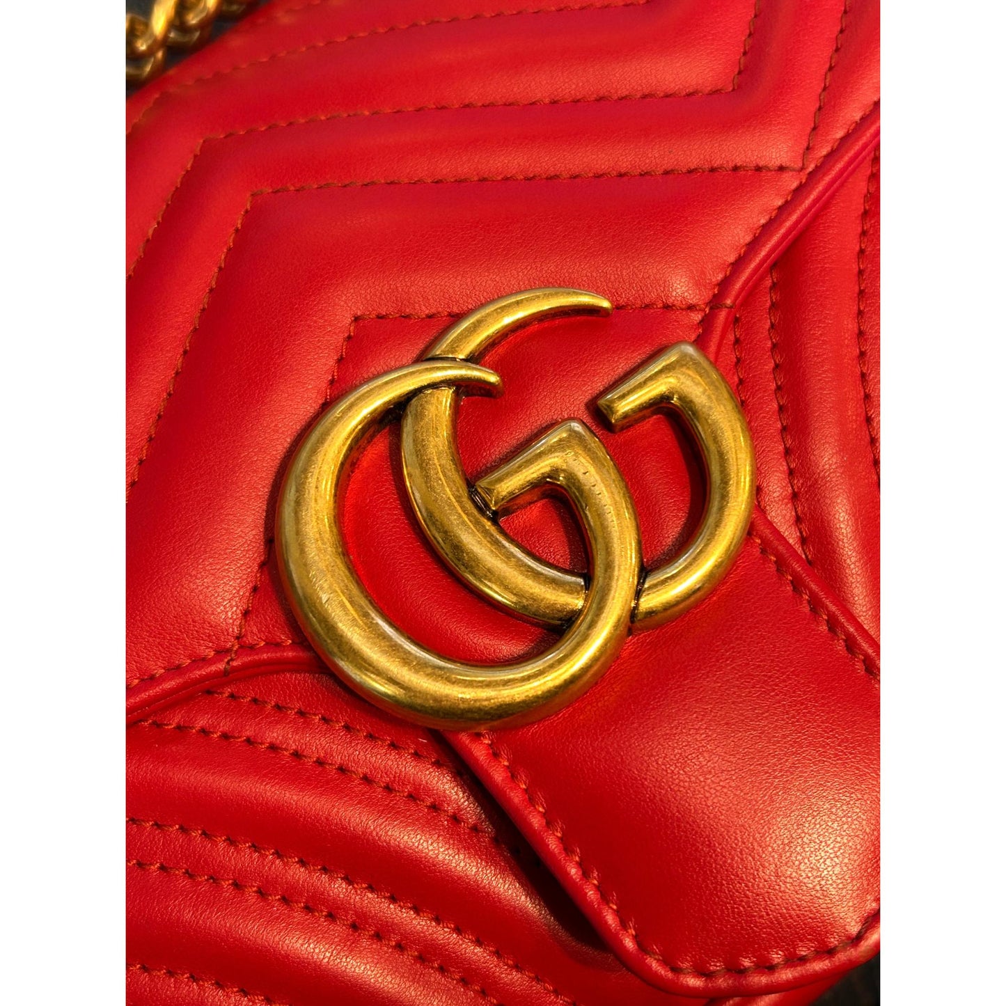 Gucci GG Marmont Hibiscus Red Matelasse Leather Small Shoulder Bag