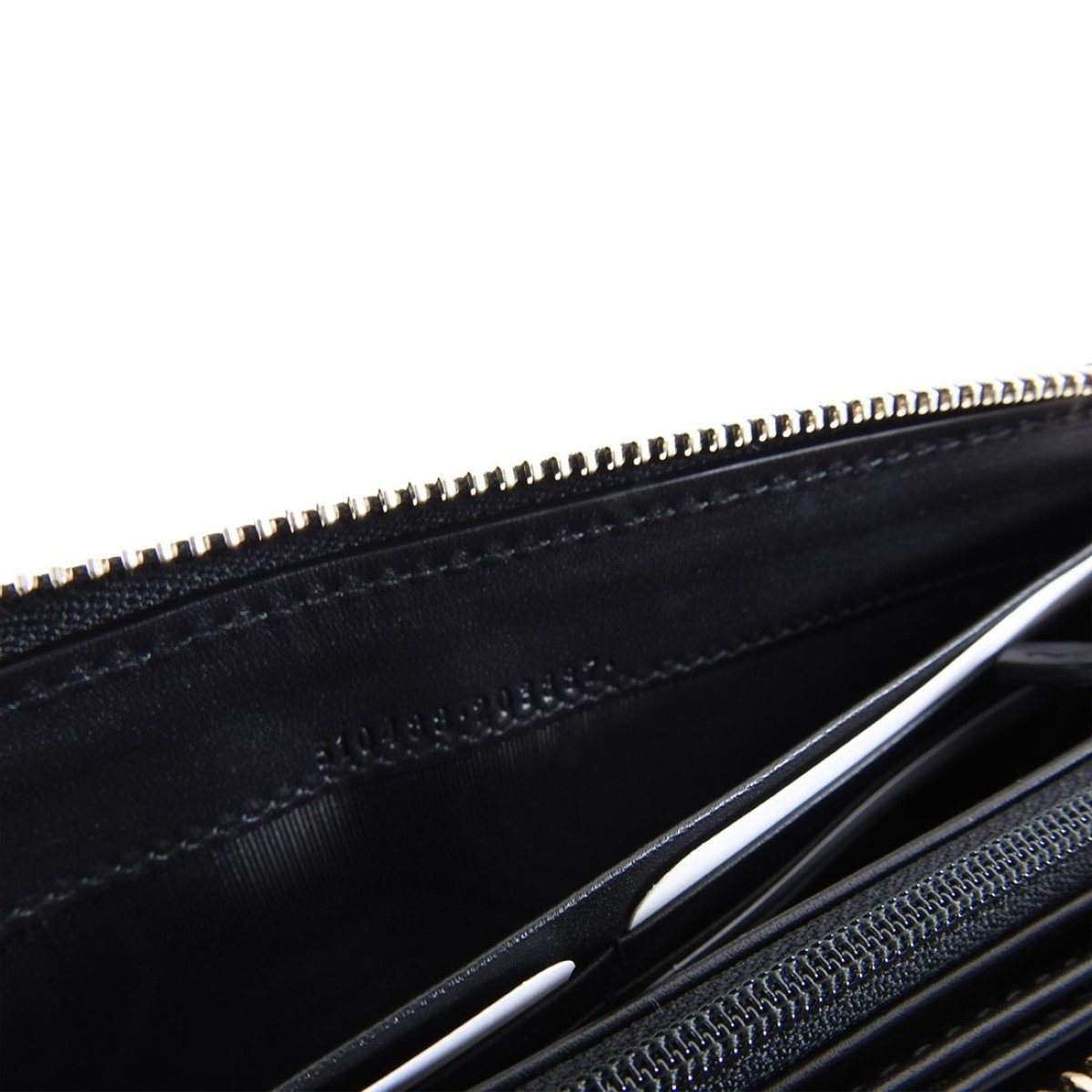 Gucci "Guccy" Black Leather Zip Around Wallet with Gold Stars 510488