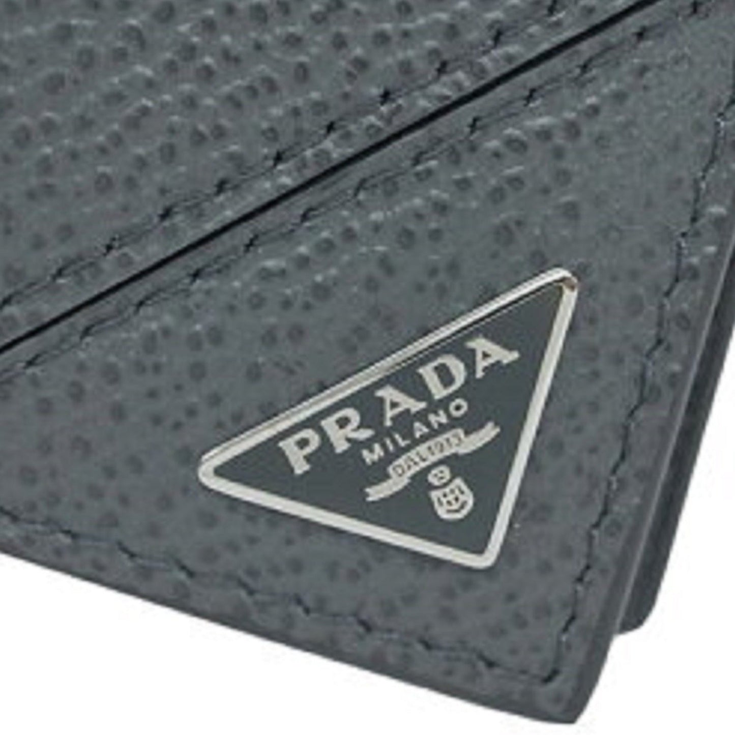 Prada Mens Bifold Vitello Micro Grain Gray Leather Triangle Logo Bifold Wallet