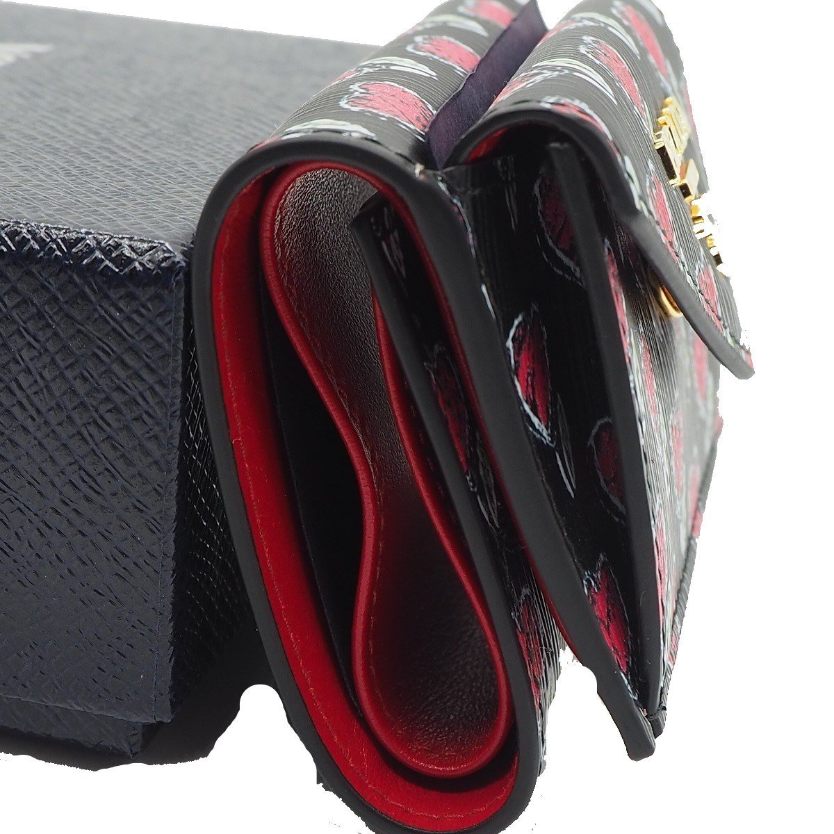 Prada Womens Black Vitello Move Love Hearts Leather Envelope Snap Wallet 1MH021