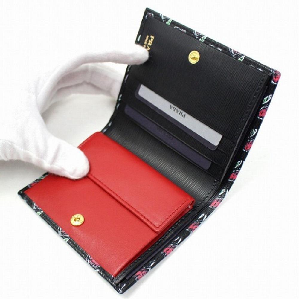 Prada Womens Black Vitello Move Love Hearts Leather Snap Bifold Wallet 1MV204