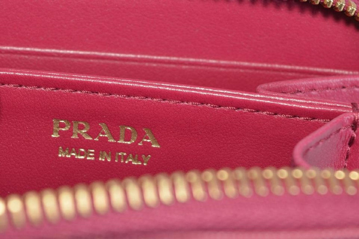 Prada Womens Ibisco Pink Vitello Move Leather Zip Coin Wallet