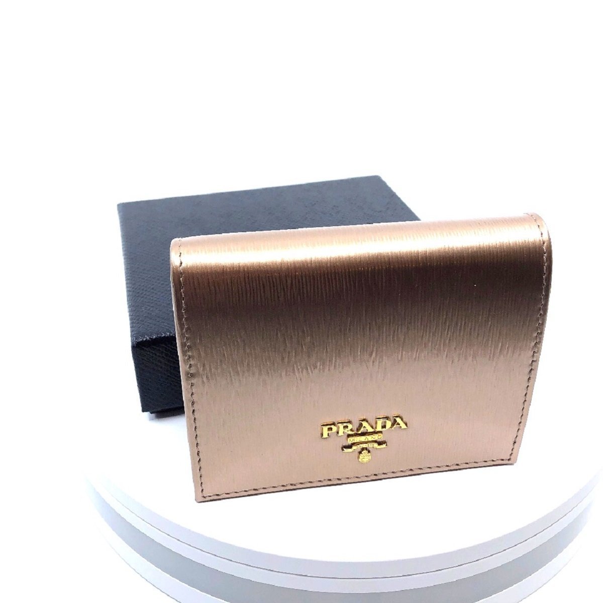 Prada Portafoglio Verticale Cipria Gold Mordore Vitello Move Flap Wallet 1MV204