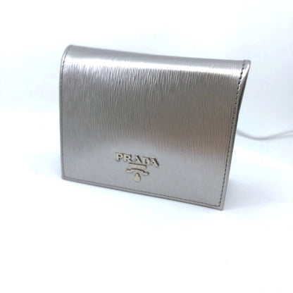 Prada Portafoglio Verticale Cromo Silver Vitello Move Leather Flap Wallet 1MV204