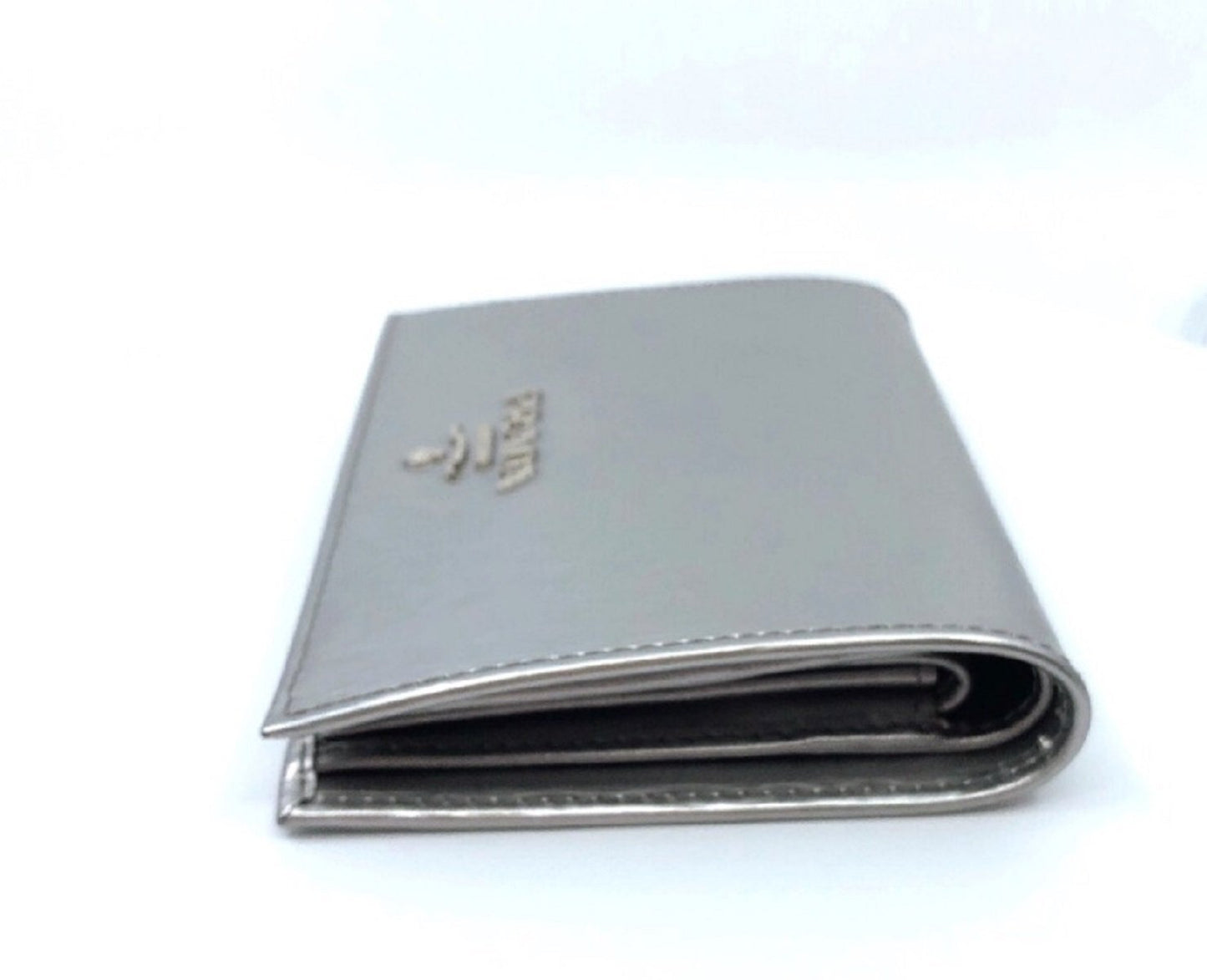 Prada Portafoglio Verticale Cromo Silver Vitello Move Leather Flap Wallet 1MV204