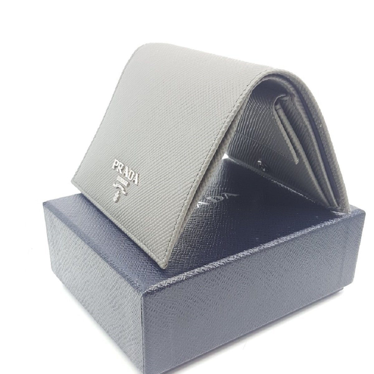 Prada Portafoglio Verticale Marmo Grey Saffiano Cuir Leather Flap Wallet 1MV204
