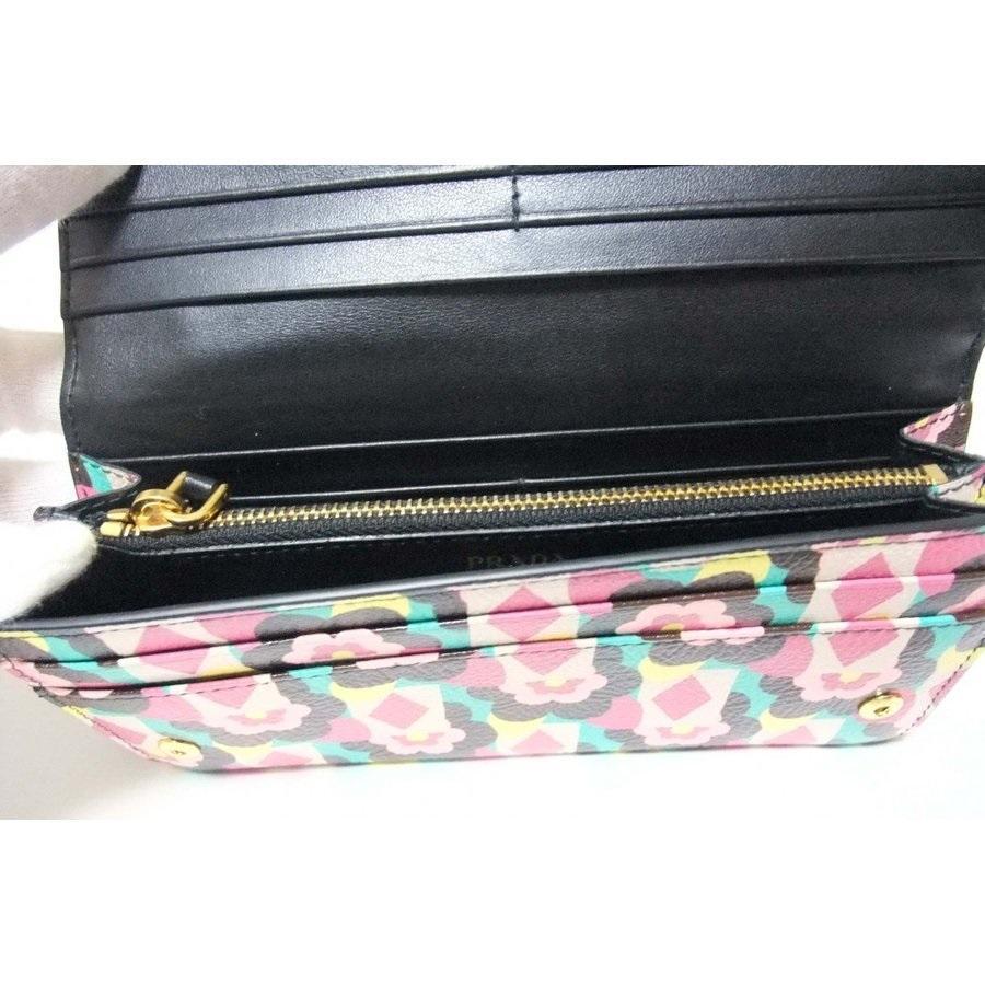 Prada Women's Snap Closure Wallet with Flowers/Detachable ID Card 1MH132