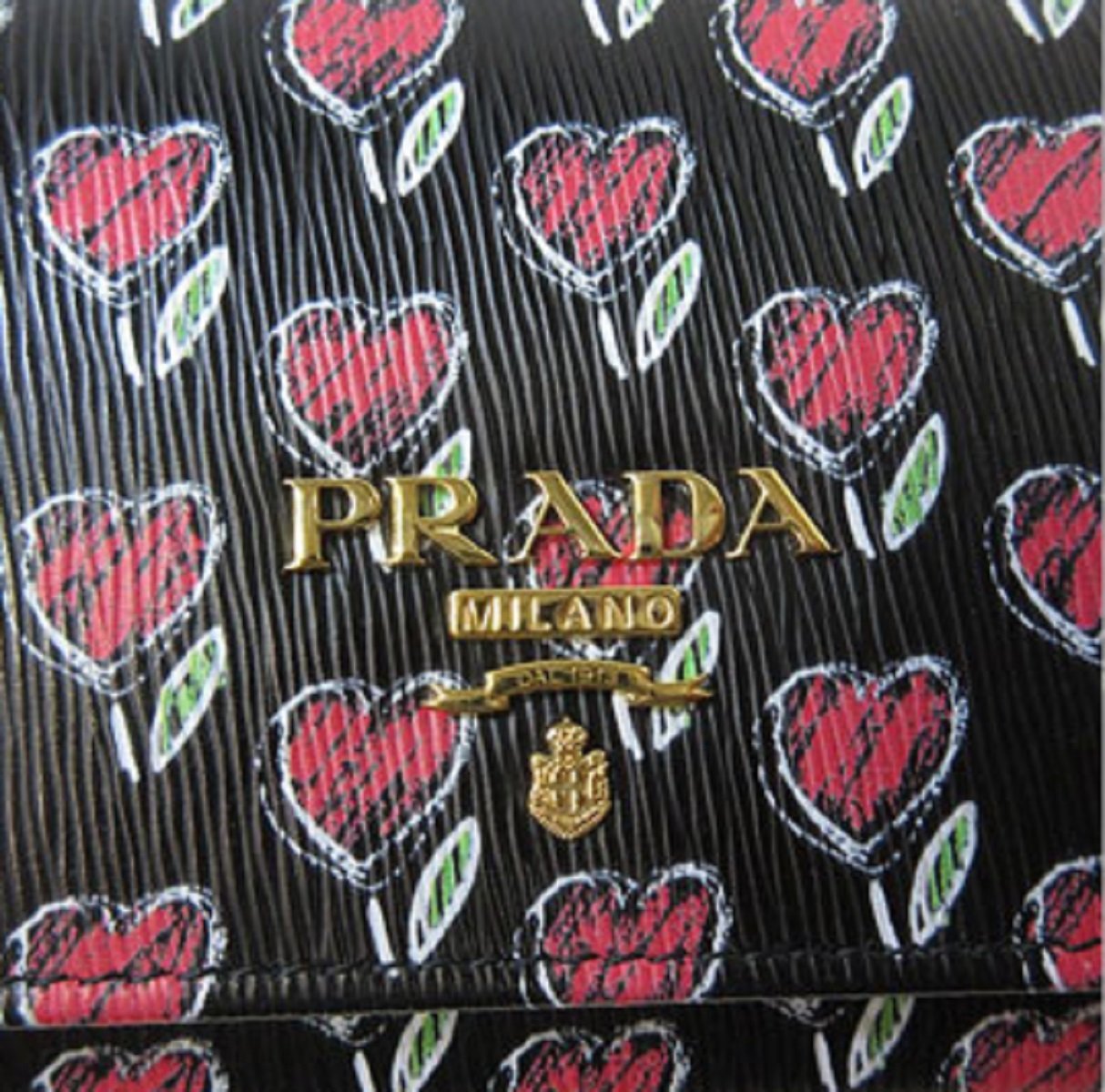 Prada Womens Black Love Hearts Vitello Move Leather Snap Long Wallet 1MH132