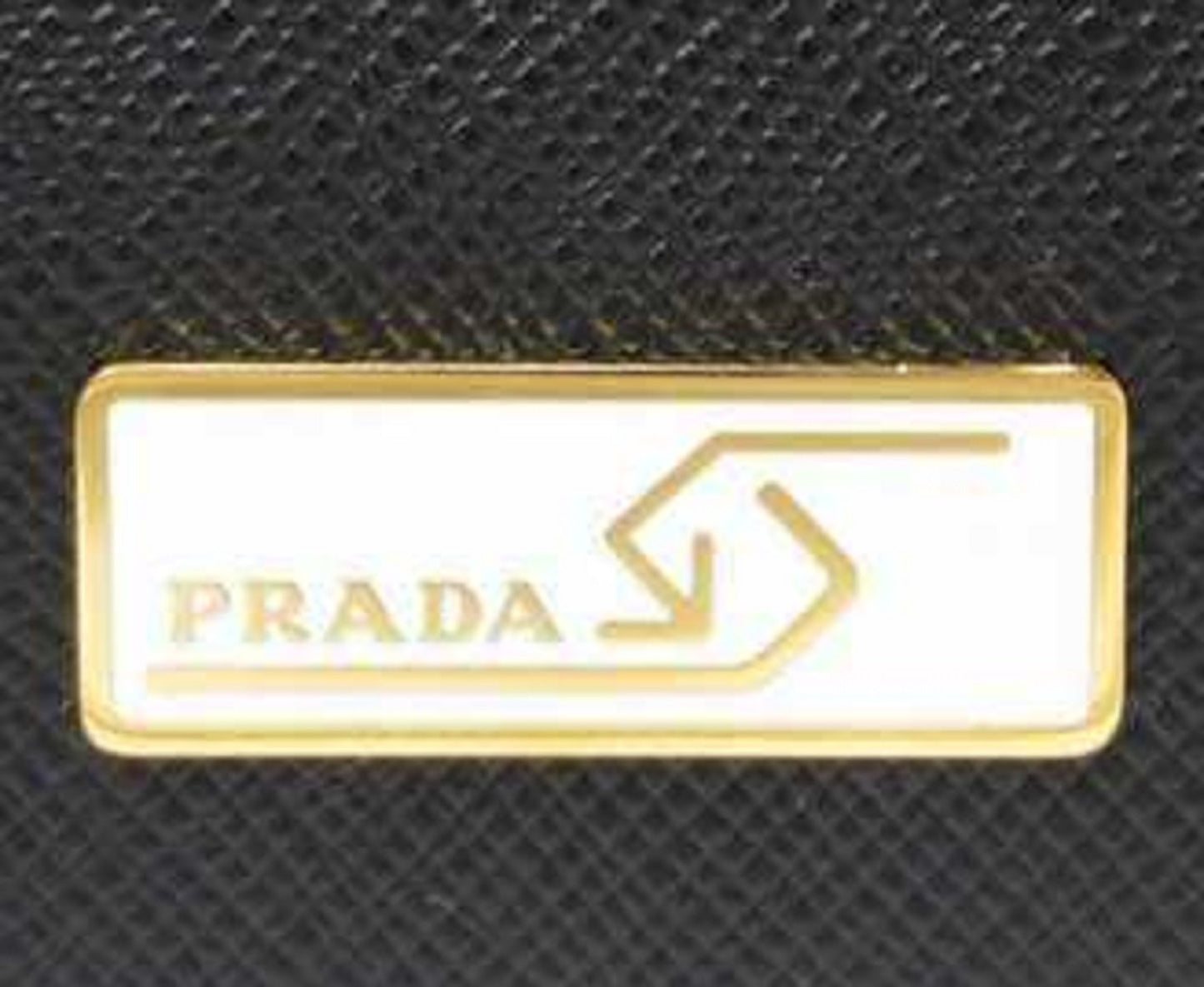 Prada Womens Saffiano Leather Nero Fuoco Black Snap Zip Wallet 1ML018